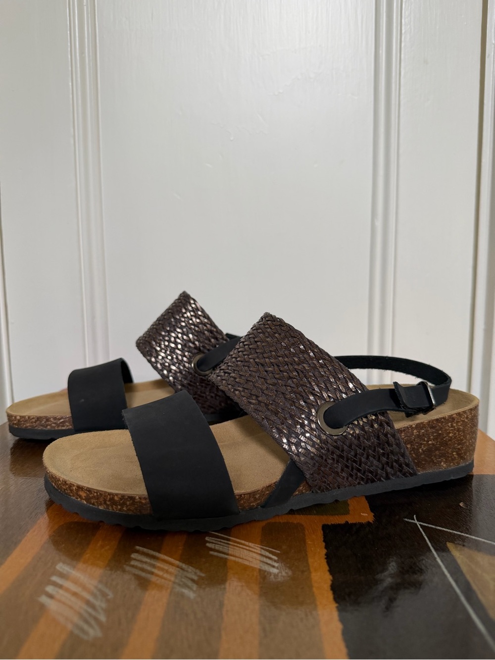 EUC Bos. & Co. Cork Wedge Leather Sandals. Women's Size: 9 (EU 40). - Picture 3 of 11